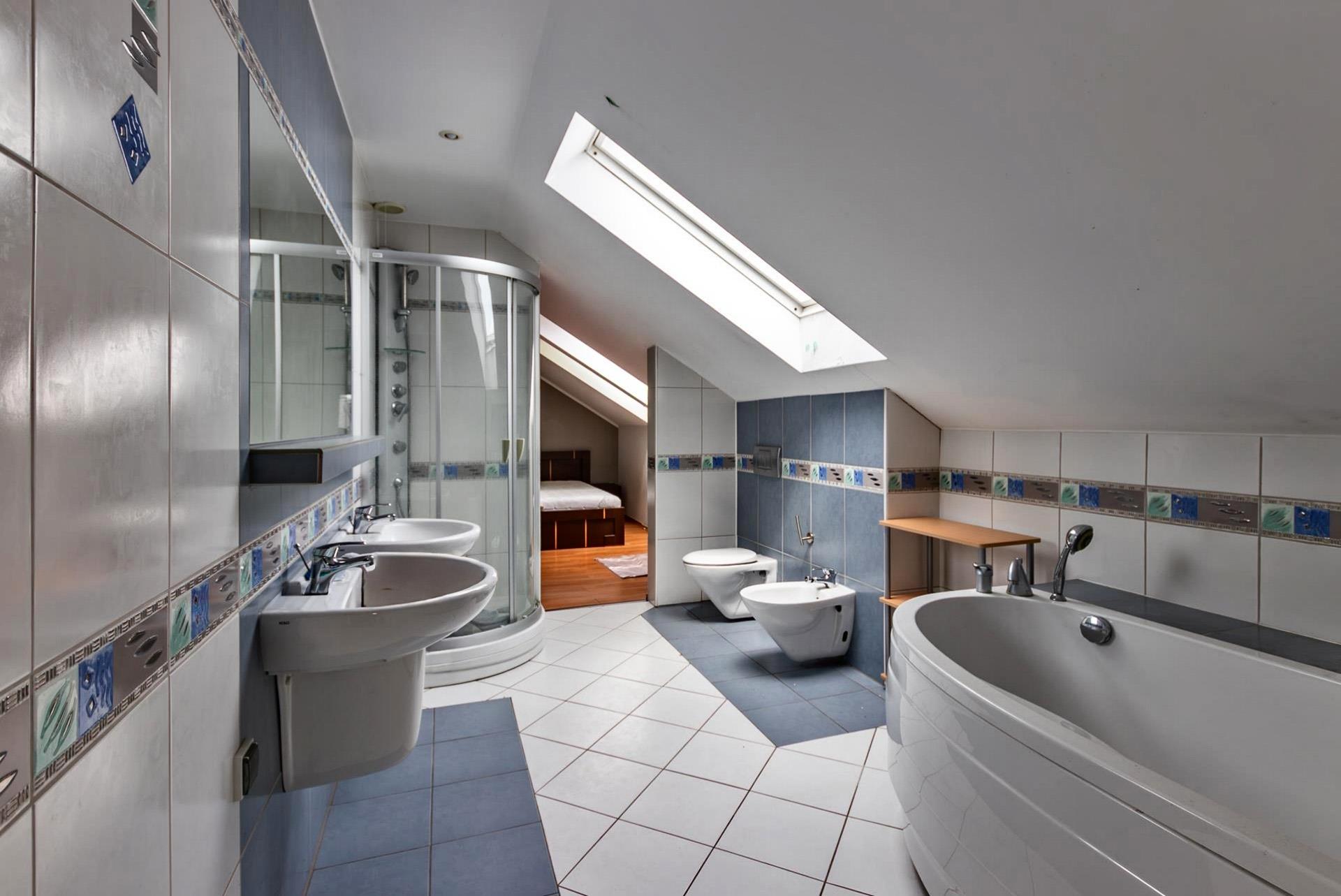 020 0 12368035 1 57 - Lista ofert