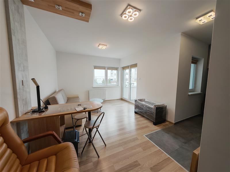 070 0 12435376 1 46 - Lista ofert