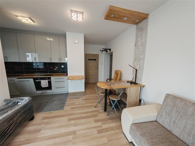 070 0 12435378 1 46 - Lista ofert