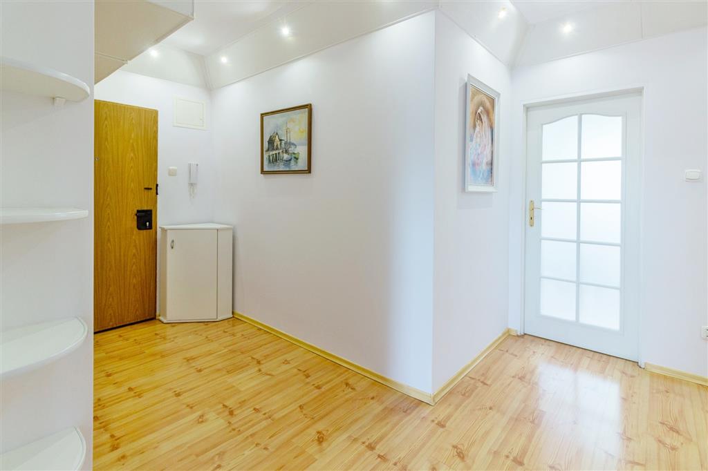 210 0 12259766 7 267 - Lista ofert