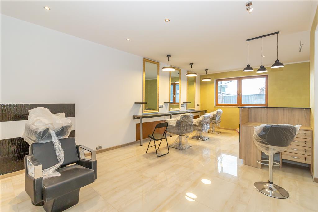 210 0 12352372 4 38 - Lista ofert