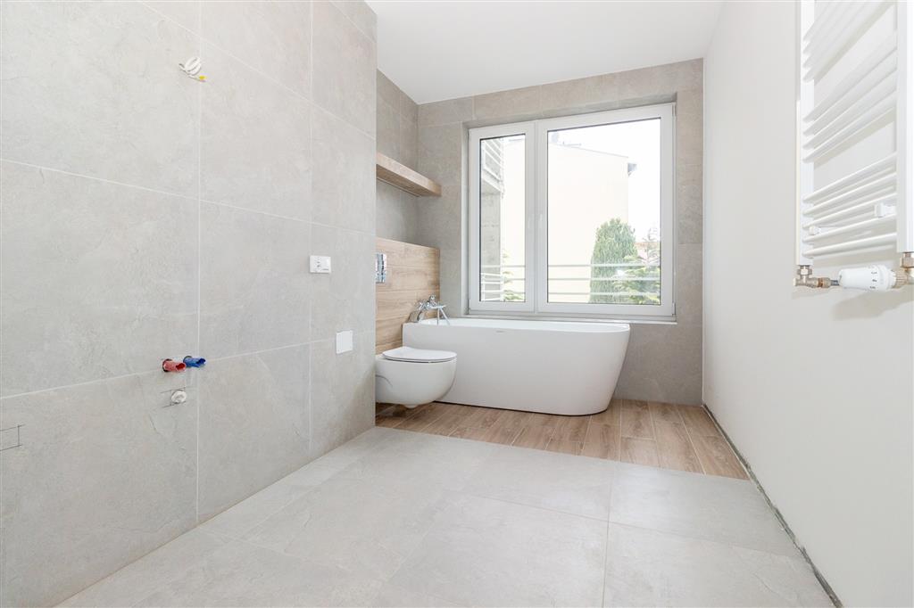 210 0 12396454 4 207 - Lista ofert