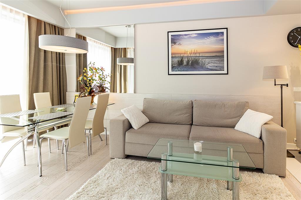 210 0 12403144 0 245 - Lista ofert