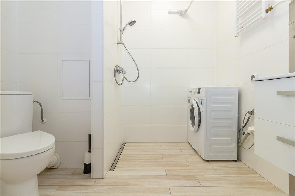 210 0 12423842 5 131 - Lista ofert