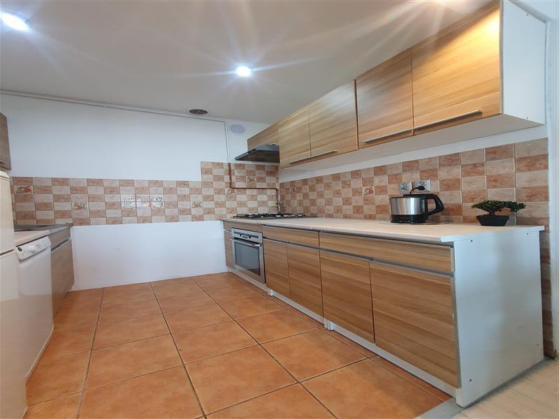 340 0 11861480 14 150 - Lista ofert