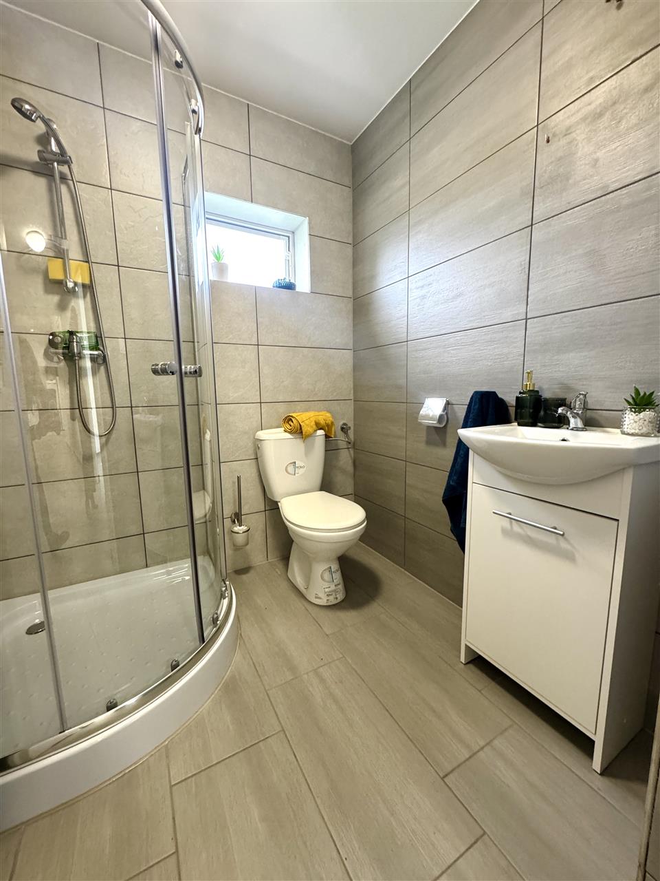 340 0 12329450 5 42 - Lista ofert