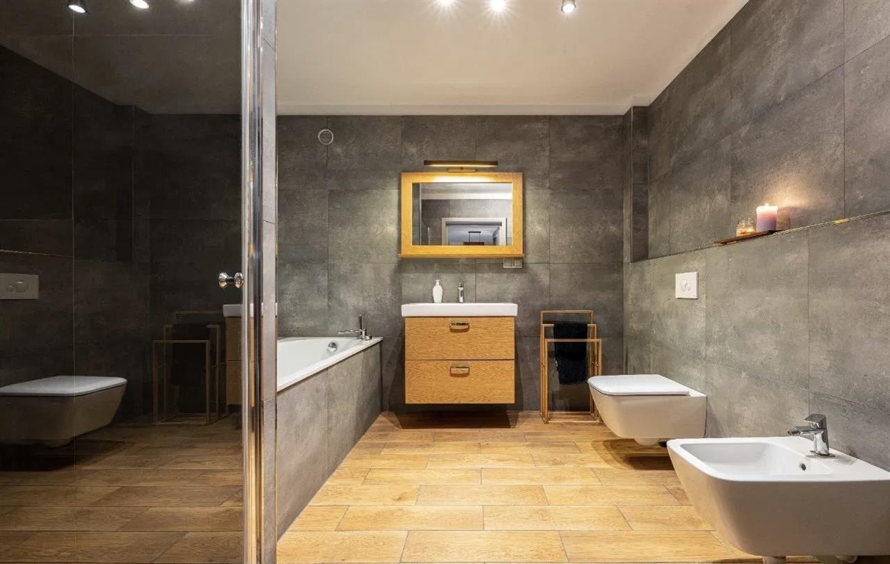 340 0 12382256 0 19 - Lista ofert