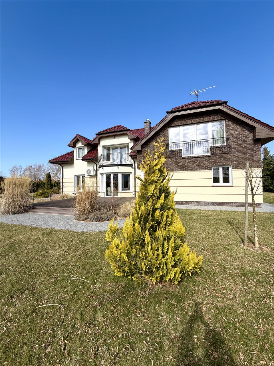 340 0 12425922 1 211 - Lista ofert