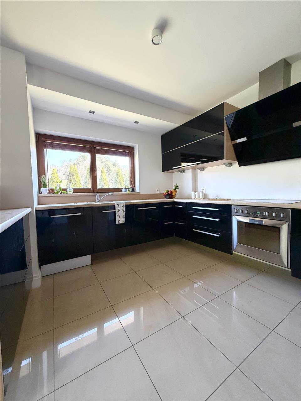 340 0 12428592 21 396 - Lista ofert