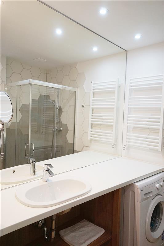 370 0 12328639 9 185 - Lista ofert