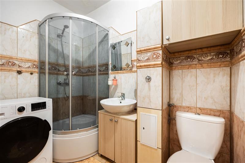 370 0 12334460 6 21 - Lista ofert