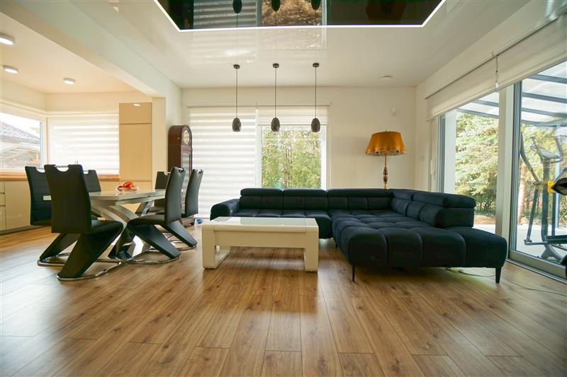 370 0 12336178 2 140 - Lista ofert