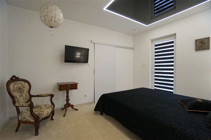 370 0 12336188 3 140 - Lista ofert