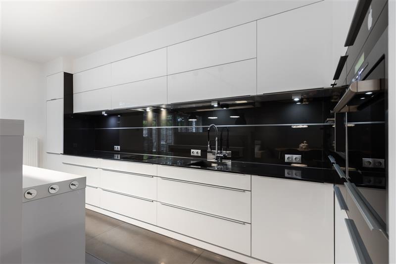 370 0 12337088 8 166 - Lista ofert