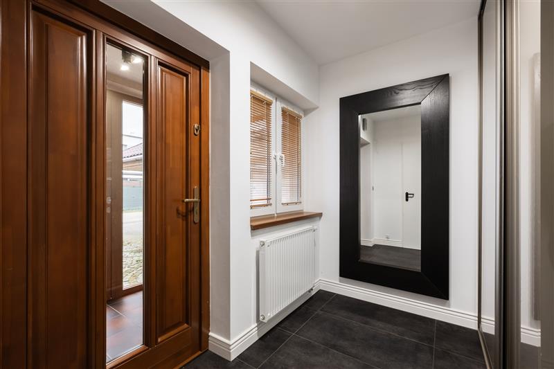 370 0 12337095 28 166 - Lista ofert