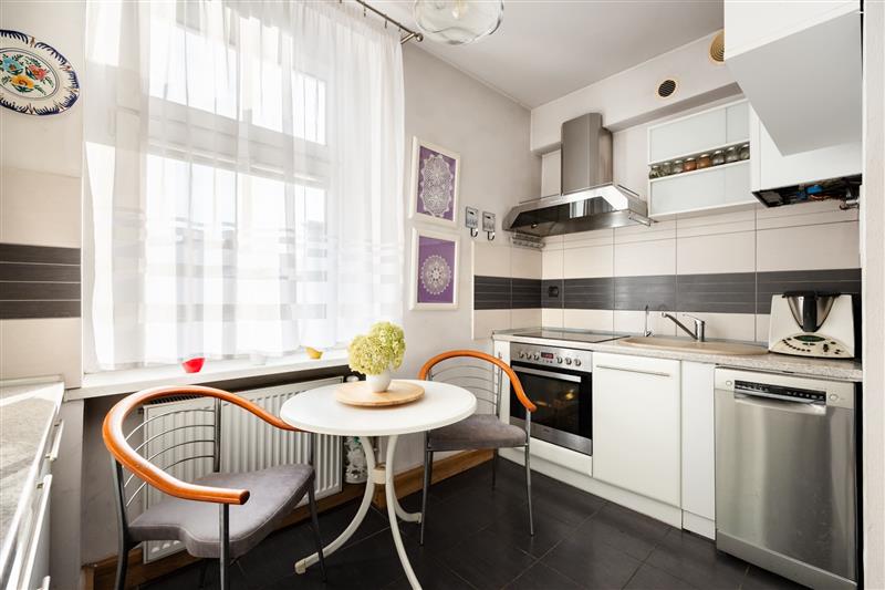 370 0 12356613 3 23 - Strona główna