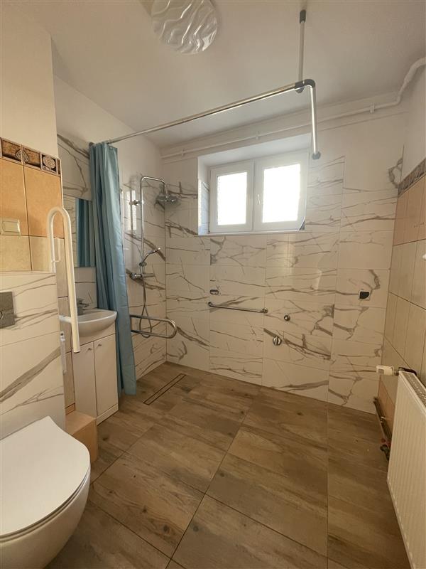 370 0 12381355 10 263 - Lista ofert