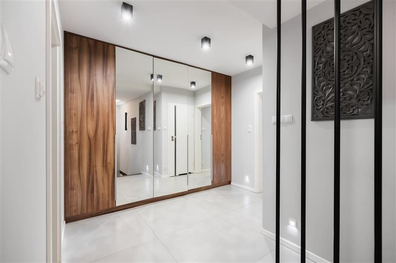 370 0 12381985 4 43 - Lista ofert