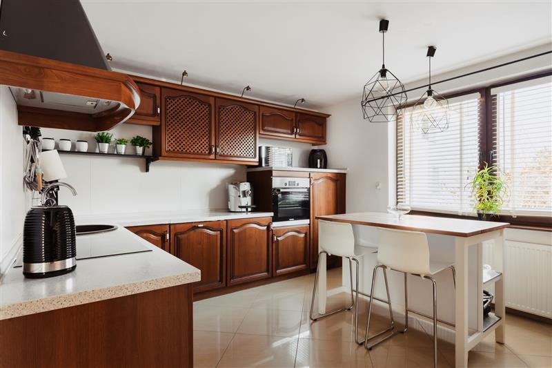 370 0 12386580 8 51 - Lista ofert