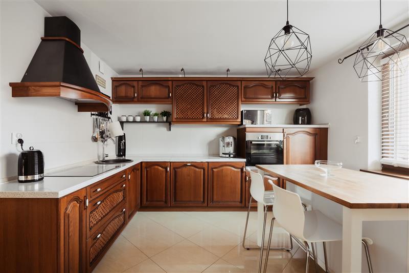 370 0 12386582 8 51 - Lista ofert