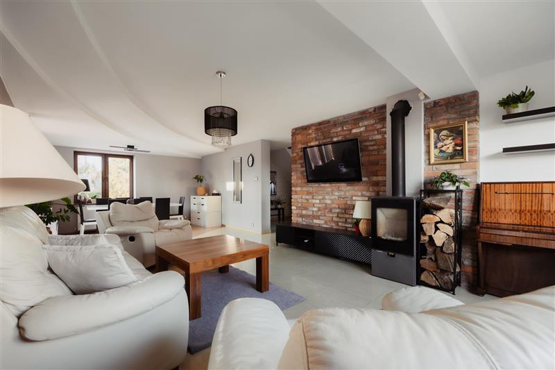 370 0 12386586 2 51 - Lista ofert