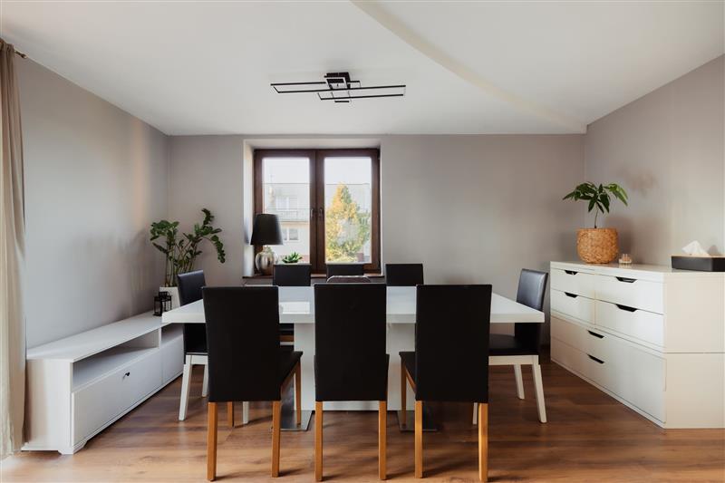 370 0 12386587 4 51 - Lista ofert