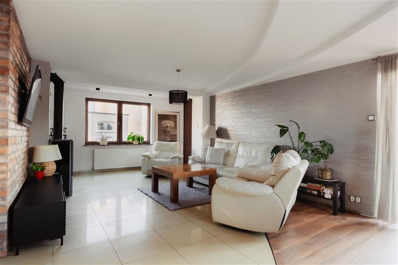 370 0 12386590 1 51 - Lista ofert