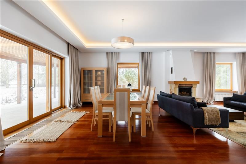 370 0 12401674 8 139 - Lista ofert