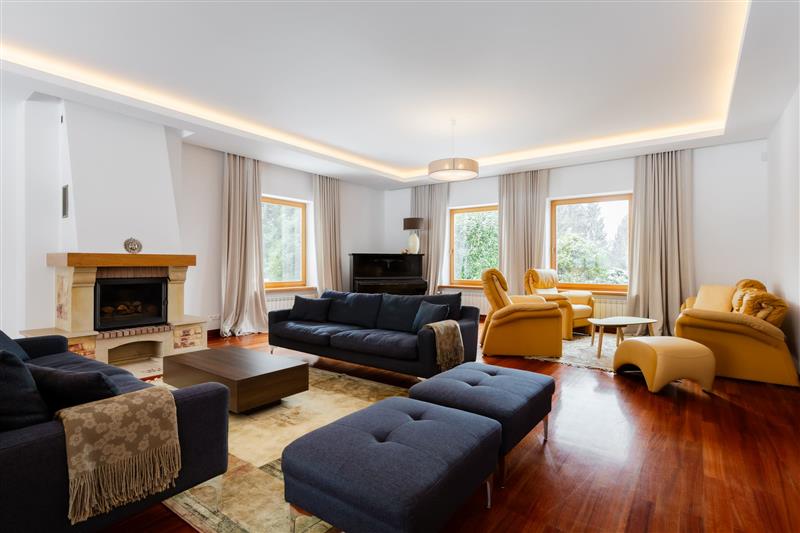 370 0 12401678 2 139 - Lista ofert