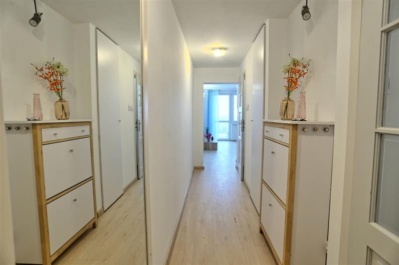 440 0 12386577 1 13 - Lista ofert