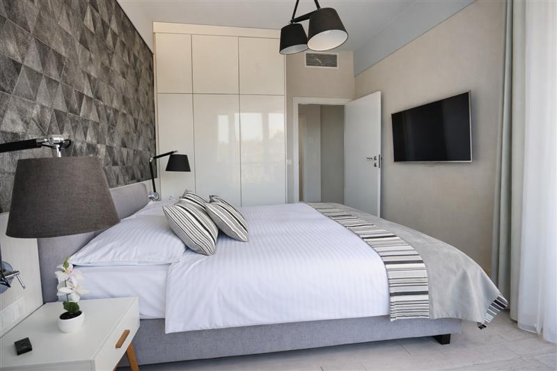 440 0 12427030 2 19 - Lista ofert