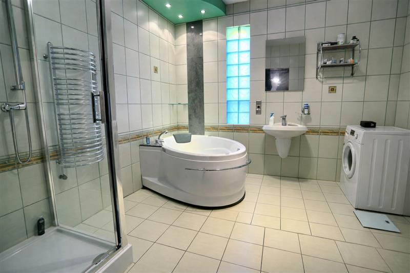 440 0 12428162 46 323 - Lista ofert