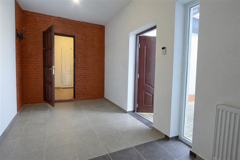 440 0 12428170 49 323 - Lista ofert