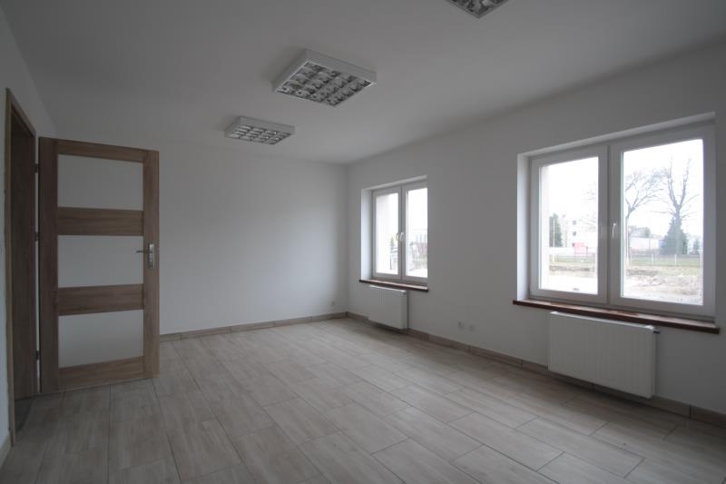 440 0 8869726 4 37 - Lista ofert