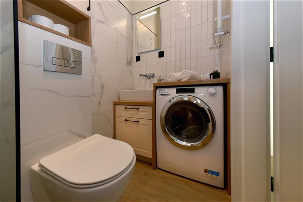 570 0 12399418 10 77 - Lista ofert