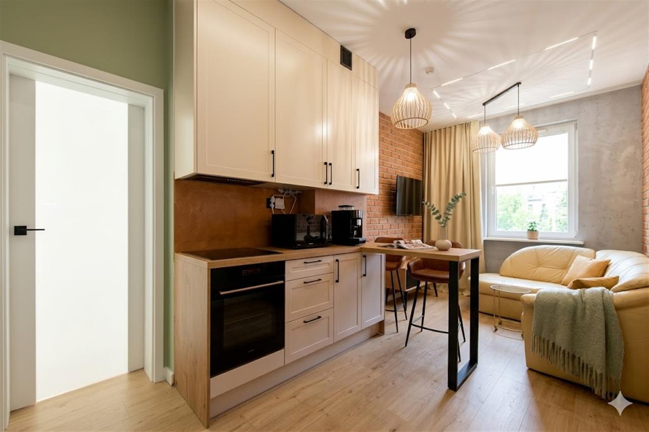 570 0 12415607 6 77 - Lista ofert