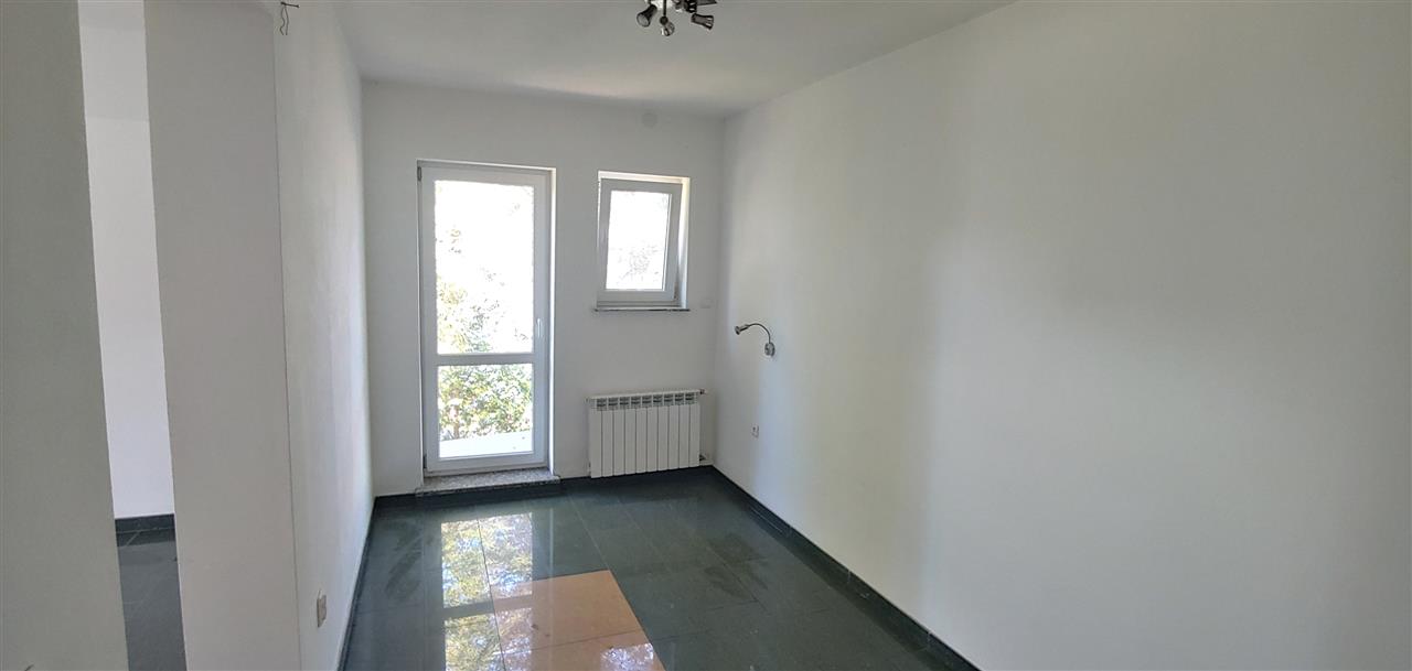 570 0 12441386 0 24 - Lista ofert