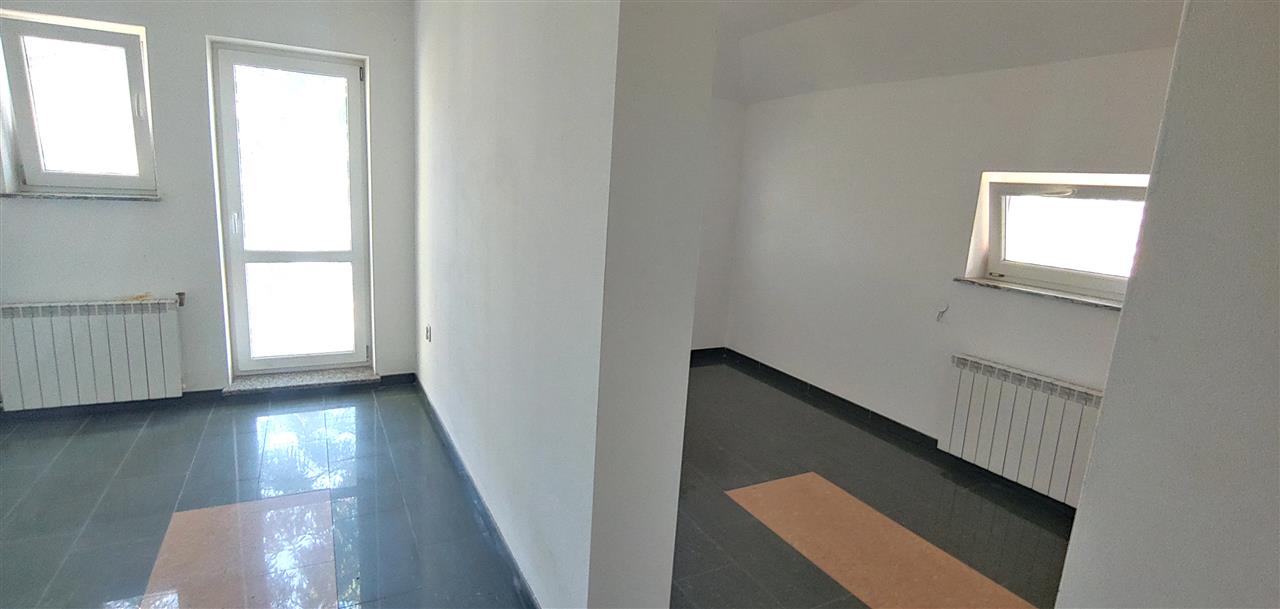 570 0 12441391 0 24 - Lista ofert