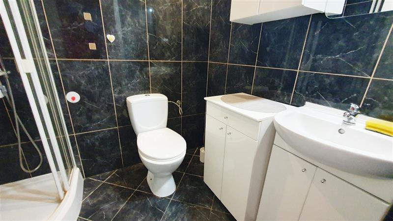 610 0 12237024 8 42 - Lista ofert