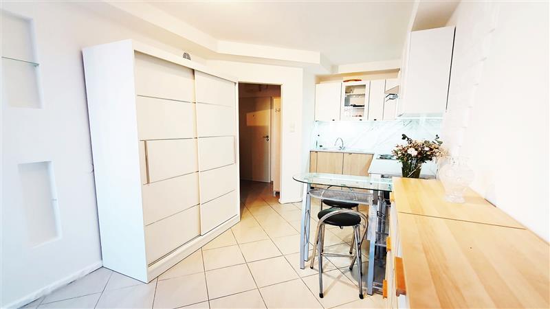 610 0 12237028 6 42 - Lista ofert