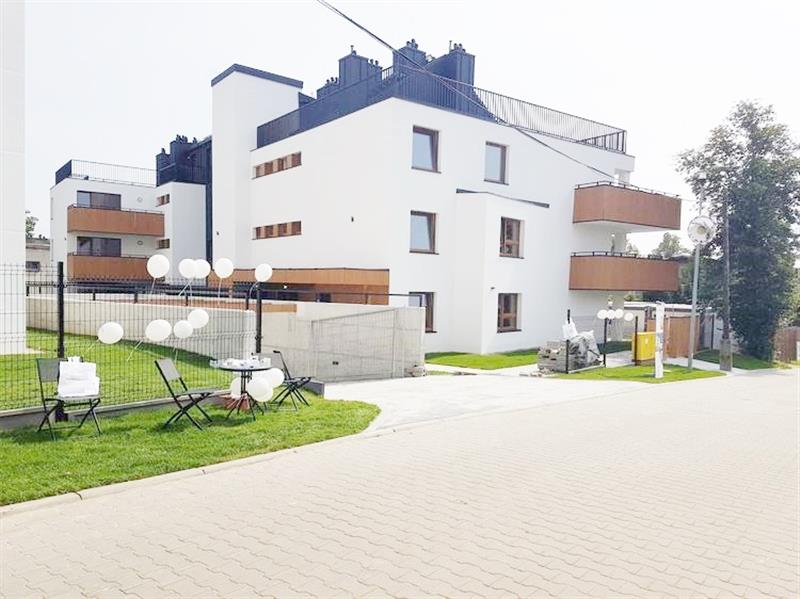 610 0 12249623 6 57 - Lista ofert