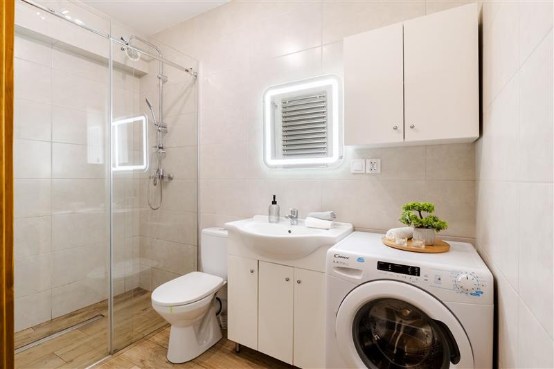 620 0 12079337 0 28 - Lista ofert