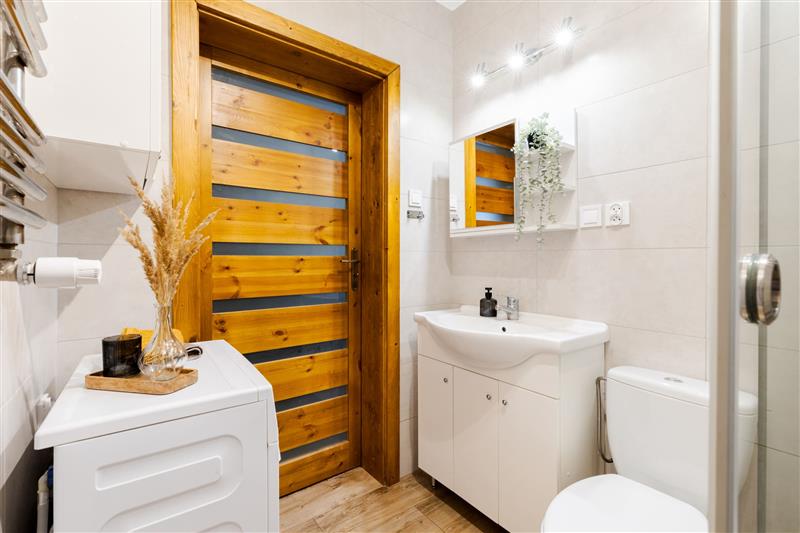 620 0 12079341 0 28 - Lista ofert