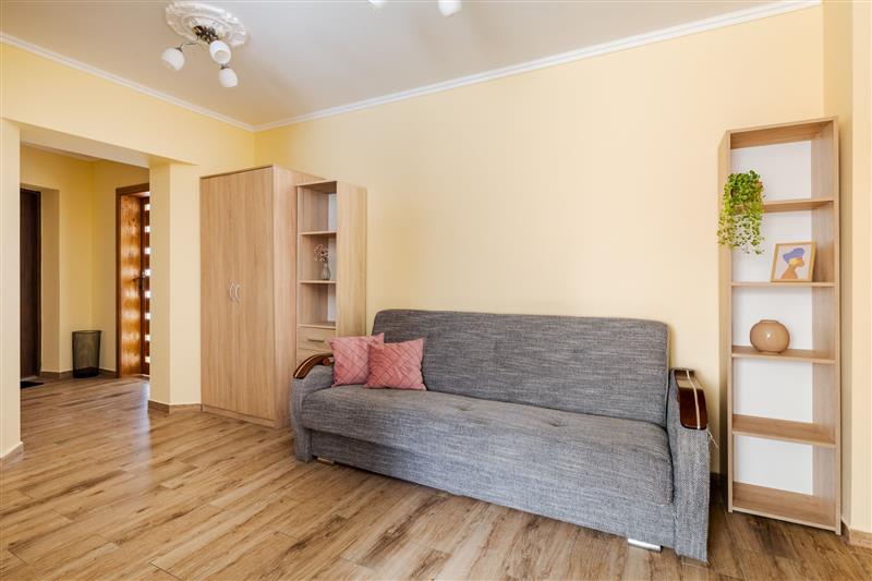 620 0 12079347 0 28 - Lista ofert