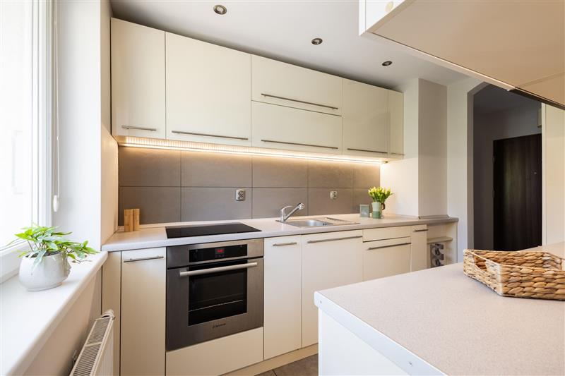 620 0 12251477 9 48 - Lista ofert