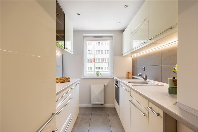 620 0 12251479 9 48 - Lista ofert