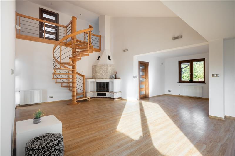 620 0 12337048 0 21 - Lista ofert