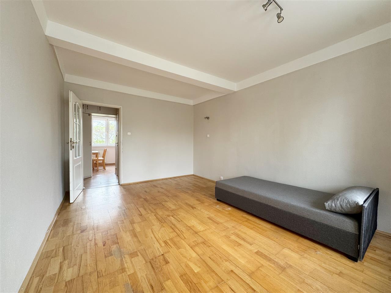 660 0 12204616 6 106 - Lista ofert