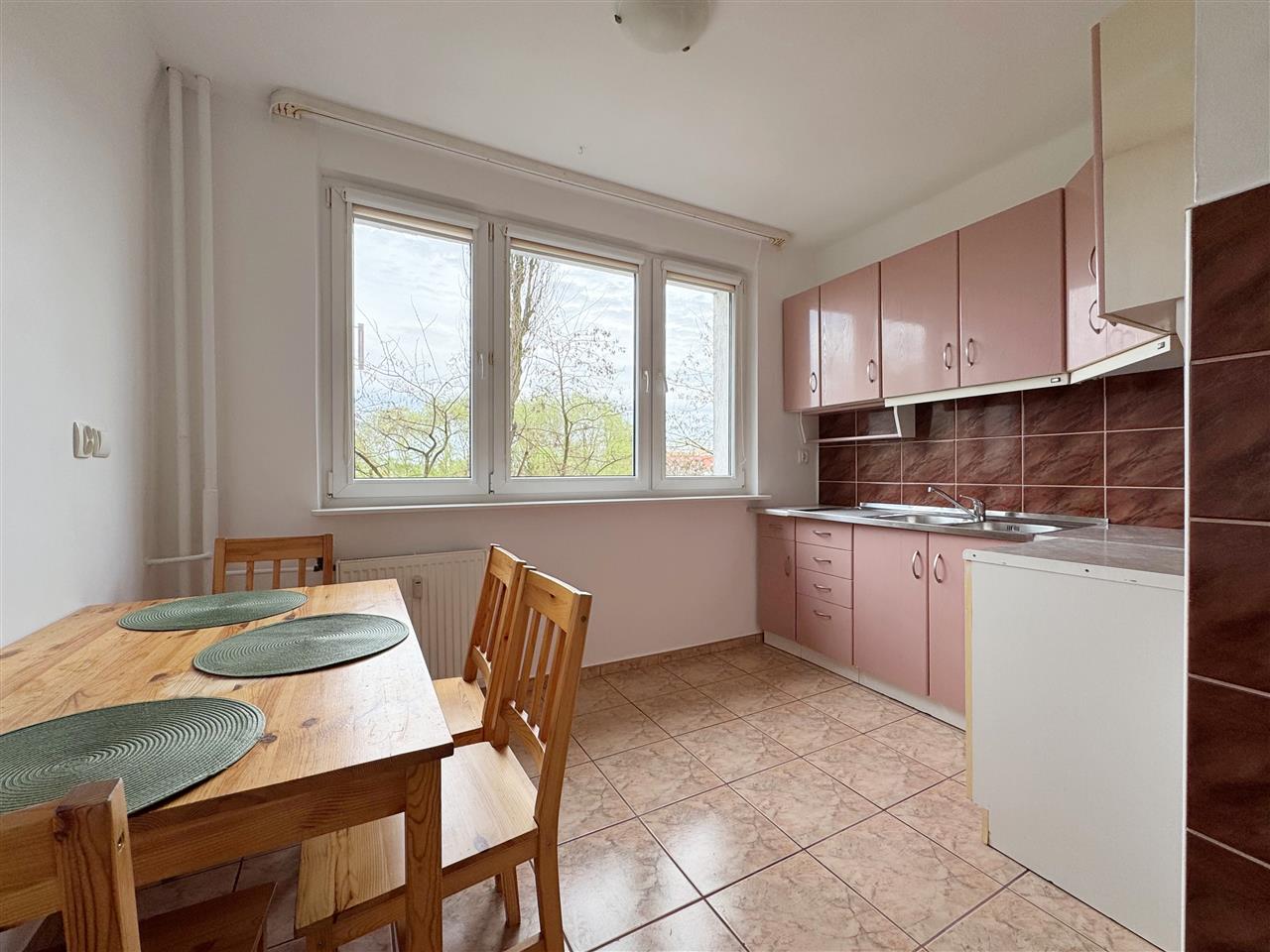 660 0 12204623 5 102 - Lista ofert