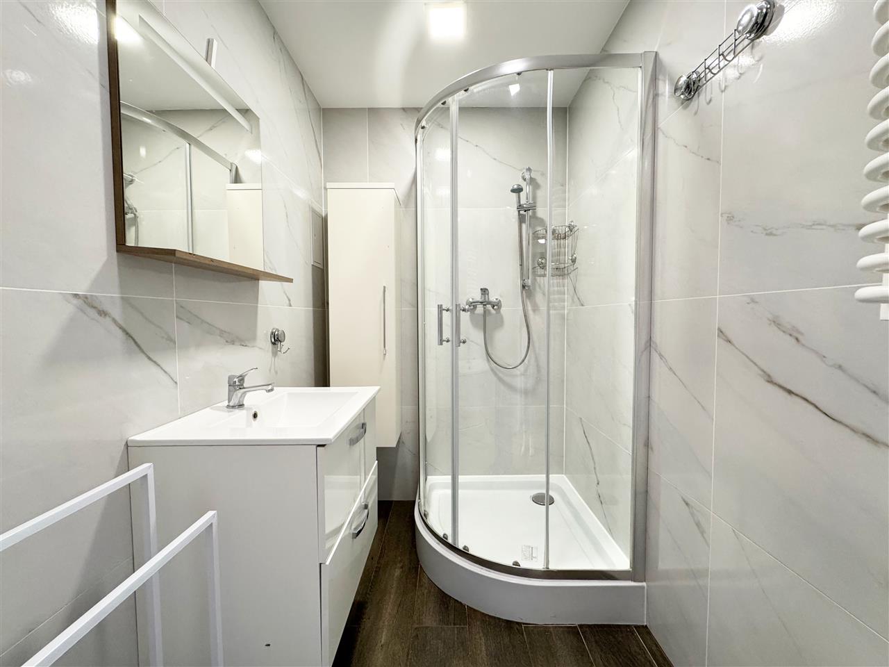 660 0 12204634 8 106 - Lista ofert